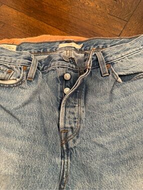 Levi's Light Blue Women's Cropped Jeans